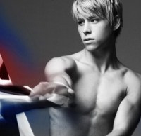 Mitch Hewer