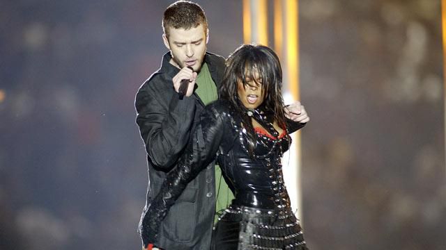 Janet Jackson Wardrobe Malfunciton